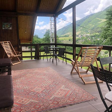 Cottage Woodside 메스티아 외부 사진
