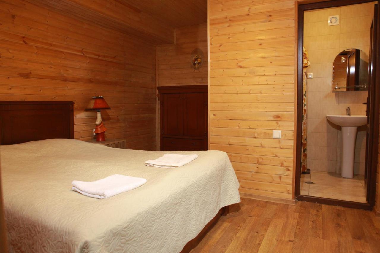 Cottage Woodside 메스티아 외부 사진