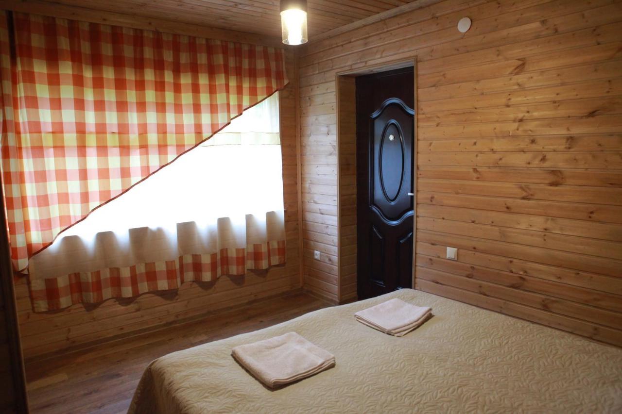Cottage Woodside 메스티아 외부 사진