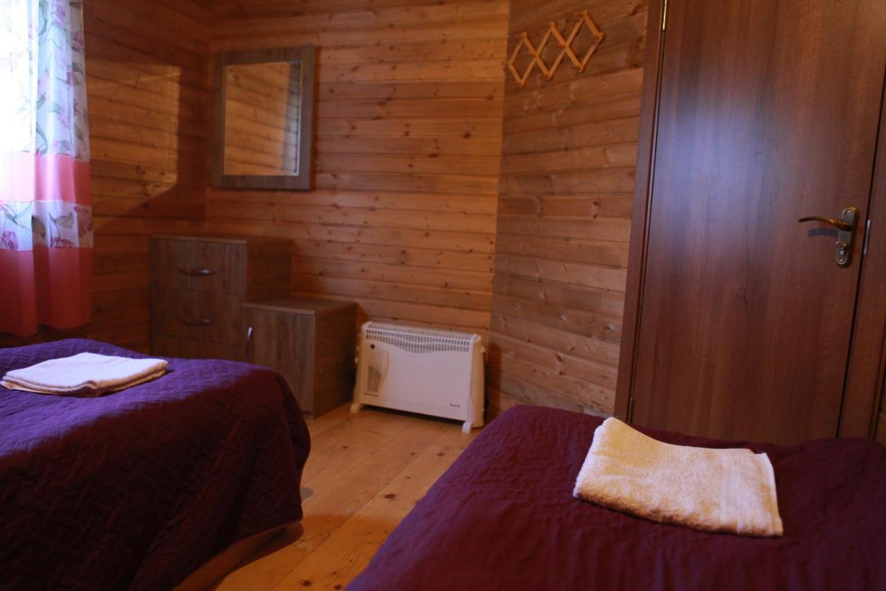 Cottage Woodside 메스티아 외부 사진
