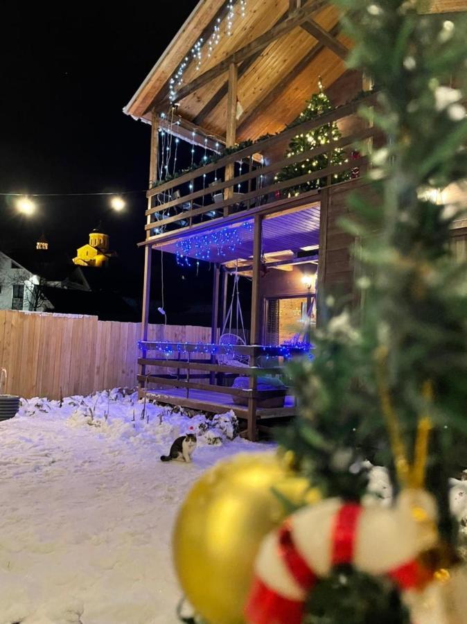Cottage Woodside 메스티아 외부 사진
